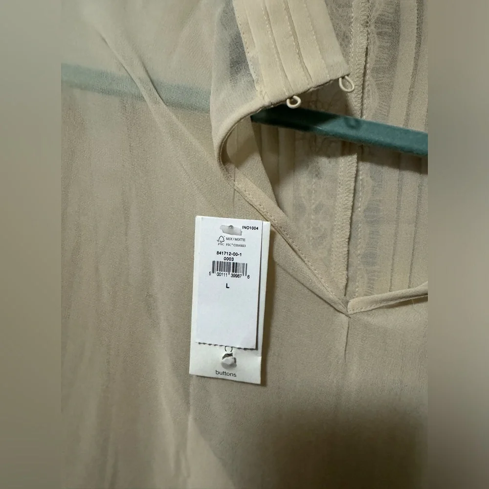 Banana Republic - Lace Blouse - Picture 4 of 5